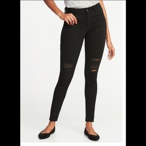 Old Navy Rockstar Distressed Tall Mid-Rise NWOT